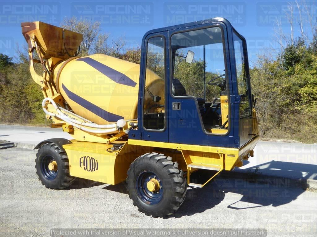 Fiori DB350S コンクリート・ミキサー車