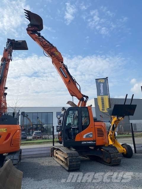 Doosan DX140 LCR-5 大型油圧ショベル12t以上（パワーショベル・ユンボ）