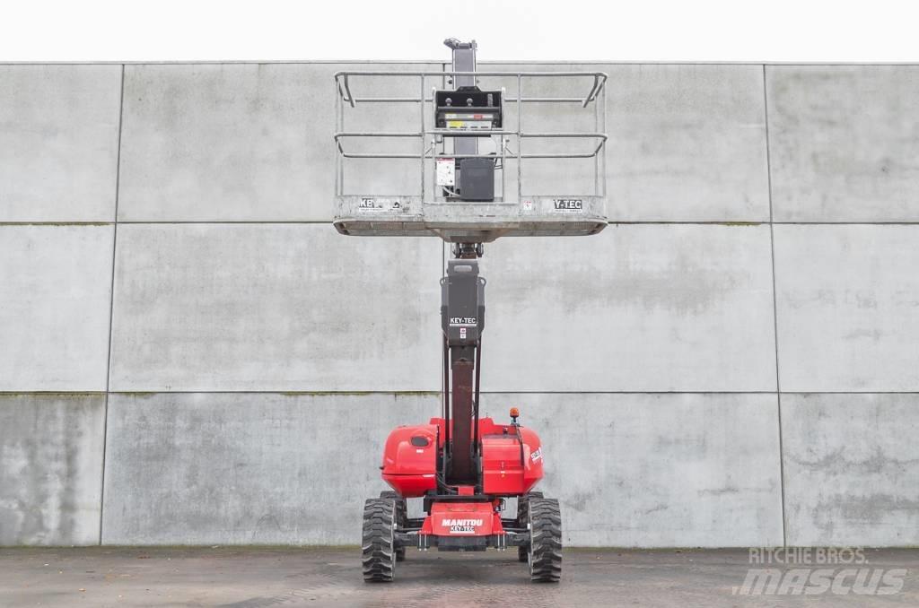 Manitou 200 ATJ RC ブームリフト　屈伸型