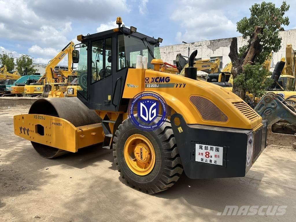 XCMG XS 203 J 振動ローラ