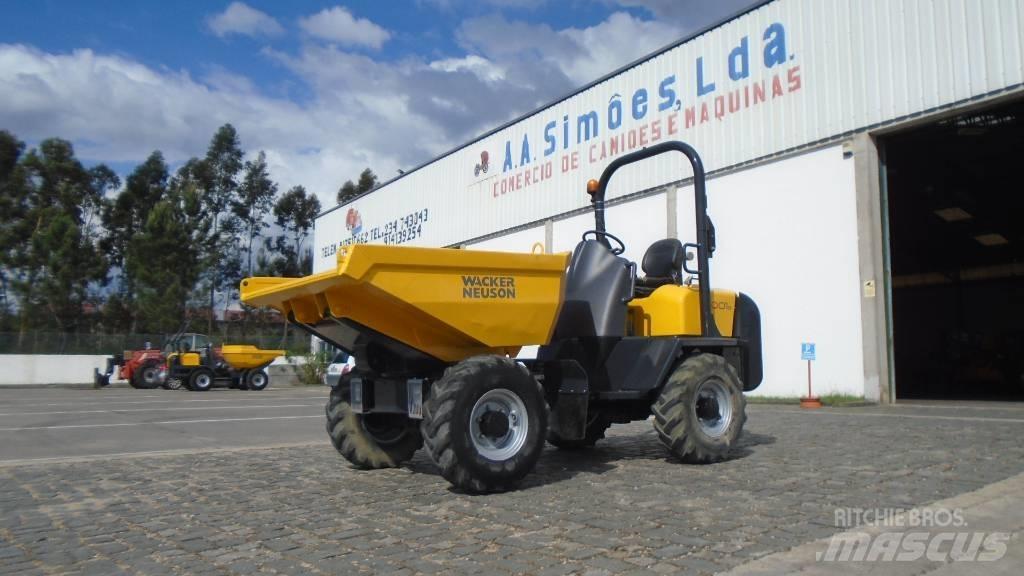 Wacker Neuson 3001s サイト　ダンプ
