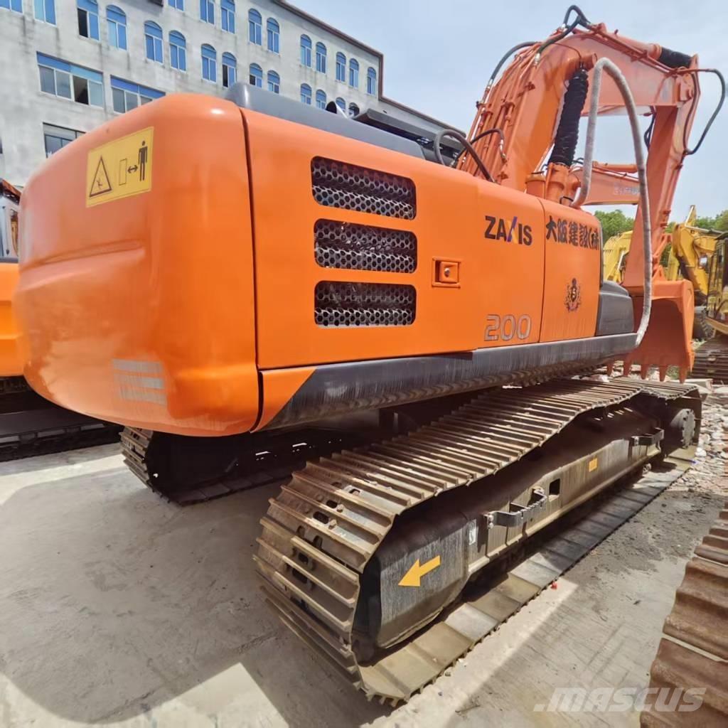 Hitachi ZX 200 大型油圧ショベル12t以上（パワーショベル・ユンボ）