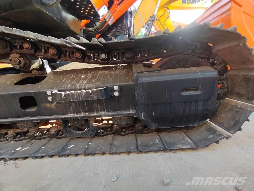 Hitachi ZX 200 大型油圧ショベル12t以上（パワーショベル・ユンボ）