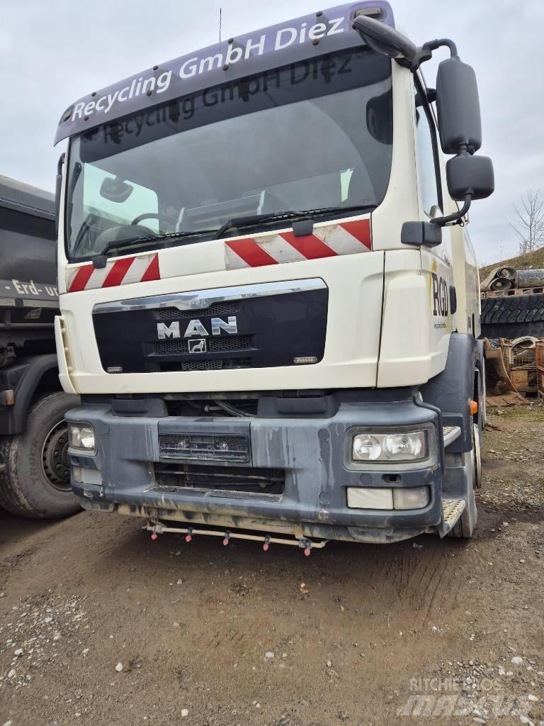 MAN TGM 18.290 街路清掃車