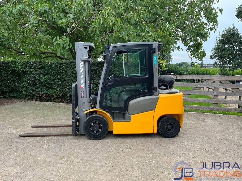 Jungheinrich TFG 425 LPGフォークリフト