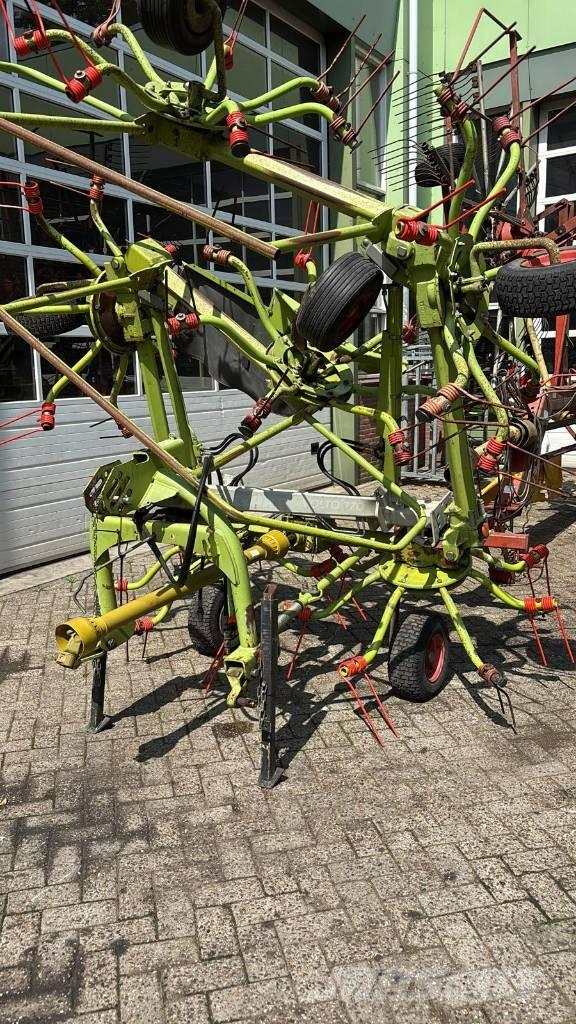 CLAAS Volto 770 テッダー・テッダーレーキ