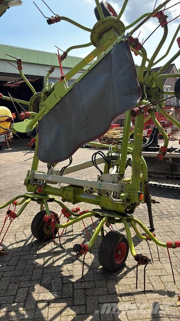 CLAAS Volto 770 テッダー・テッダーレーキ