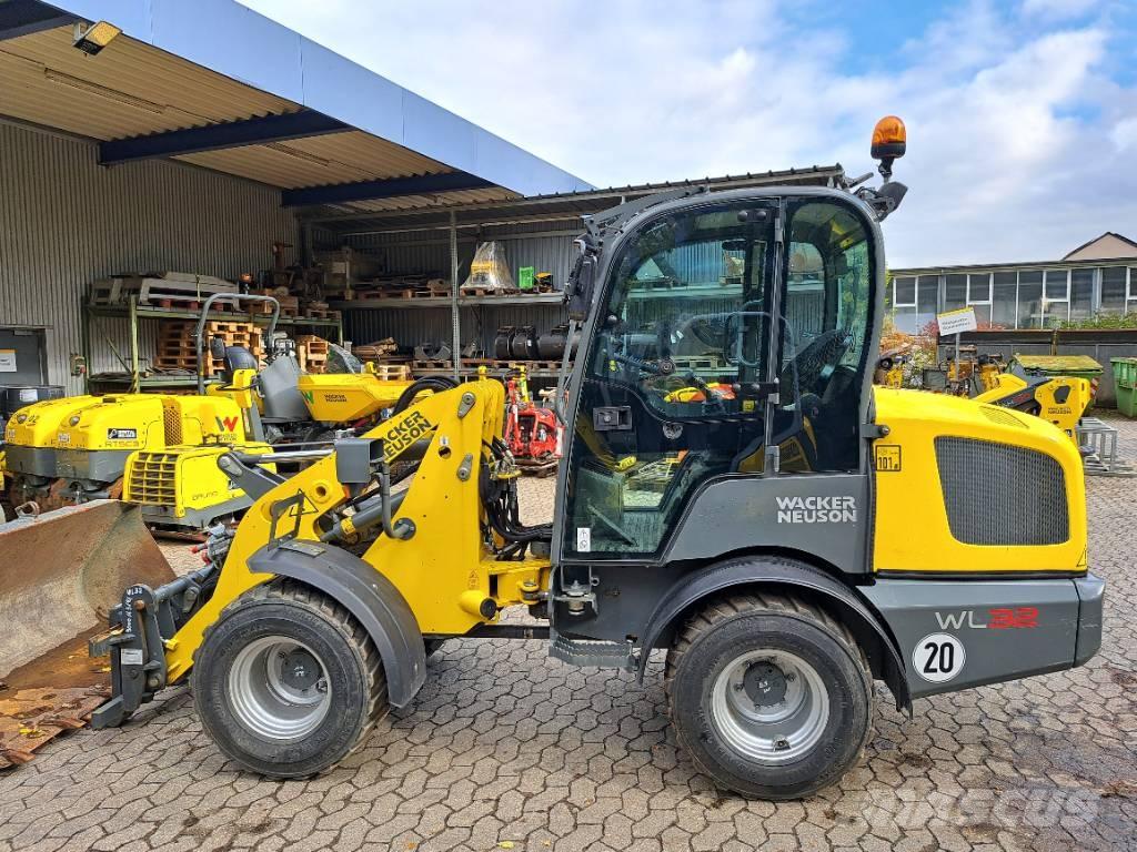 Wacker Neuson WL32 ホイールローダー・タイヤショベル
