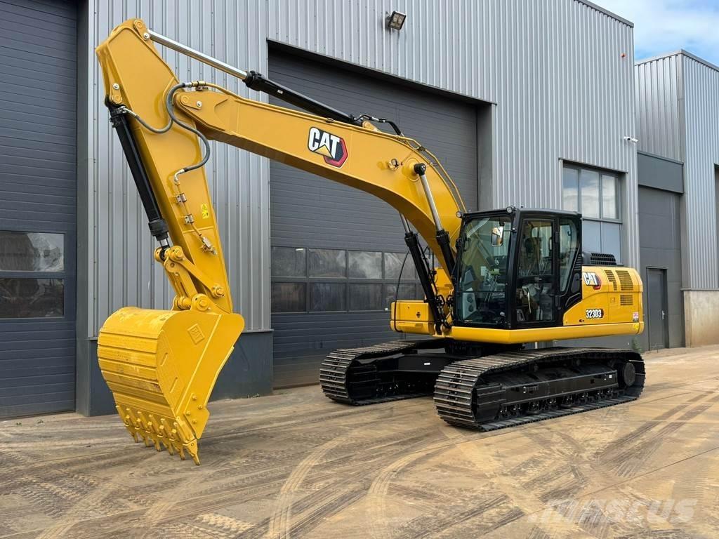 CAT 323D3 大型油圧ショベル12t以上（パワーショベル・ユンボ）