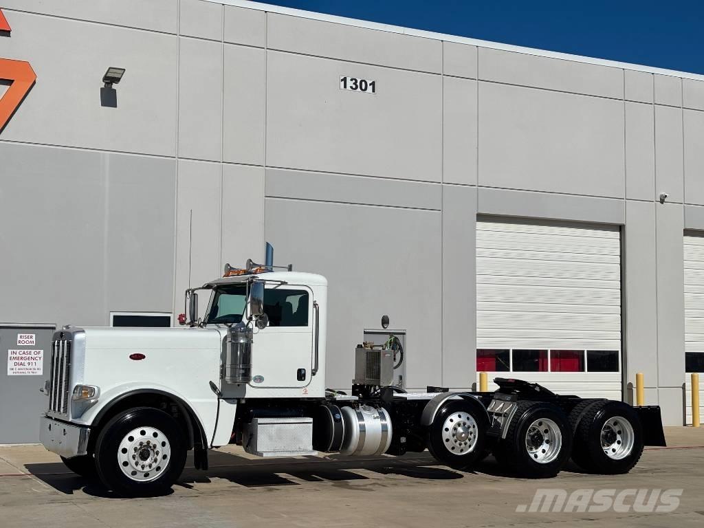 Peterbilt 389 中古トラクターヘッド | トレーラーヘッド