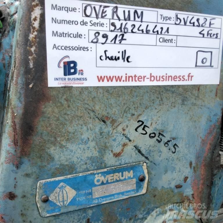 Överum BV 498F リバーシブルプラウ