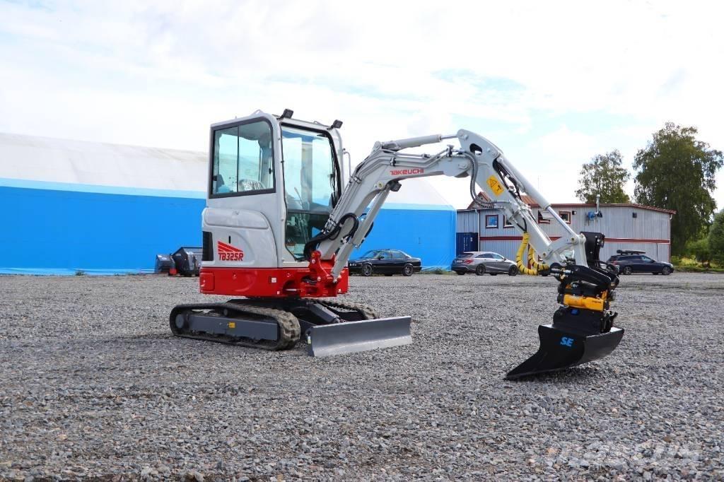 Takeuchi TB325R ミニ油圧ショベル 7t以下（ミニユンボ・ミニディガー）