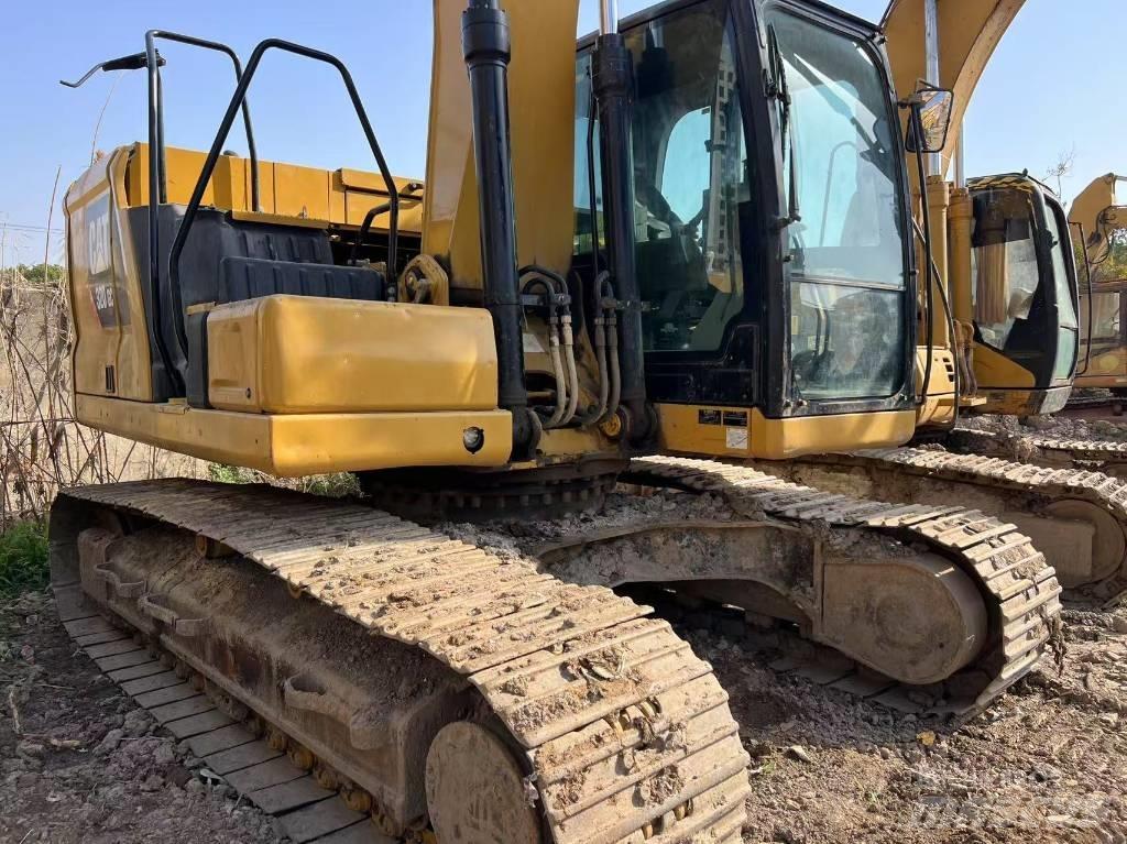 CAT 320 GC 大型油圧ショベル12t以上（パワーショベル・ユンボ）