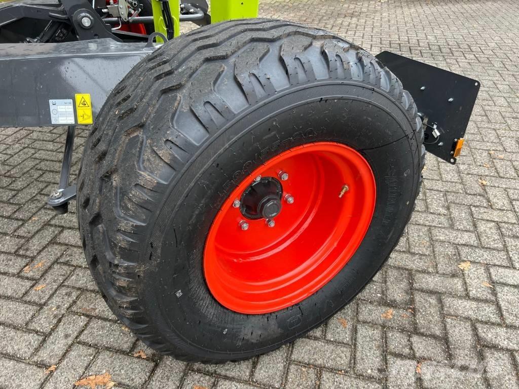 CLAAS Volto 1500 TS テッダー・テッダーレーキ