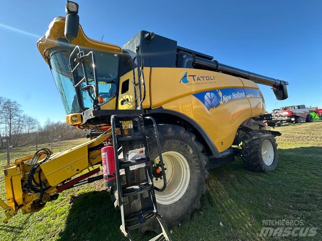 New Holland CX 8080 コンバイン