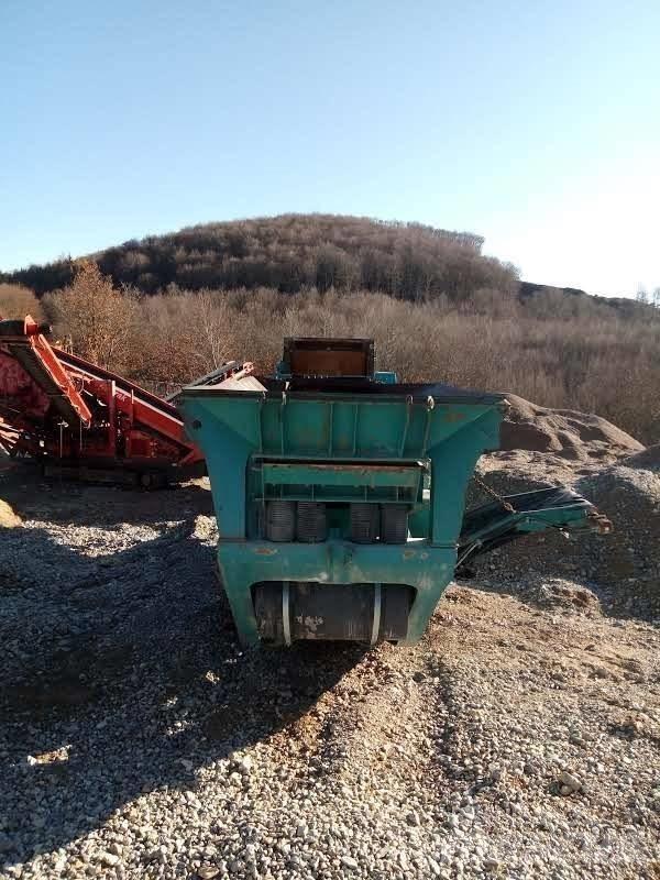 Terex pegson XH320 自走式クラッシャー