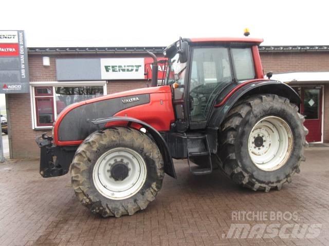 Valtra T191 LS トラクター