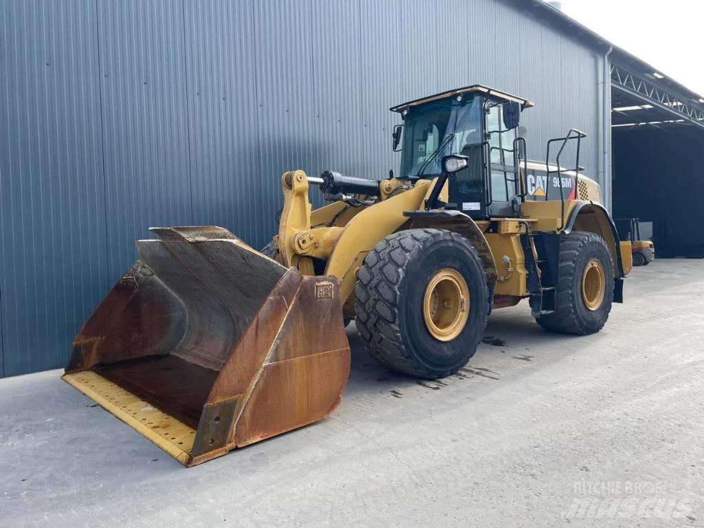 CAT 966M ホイールローダー・タイヤショベル
