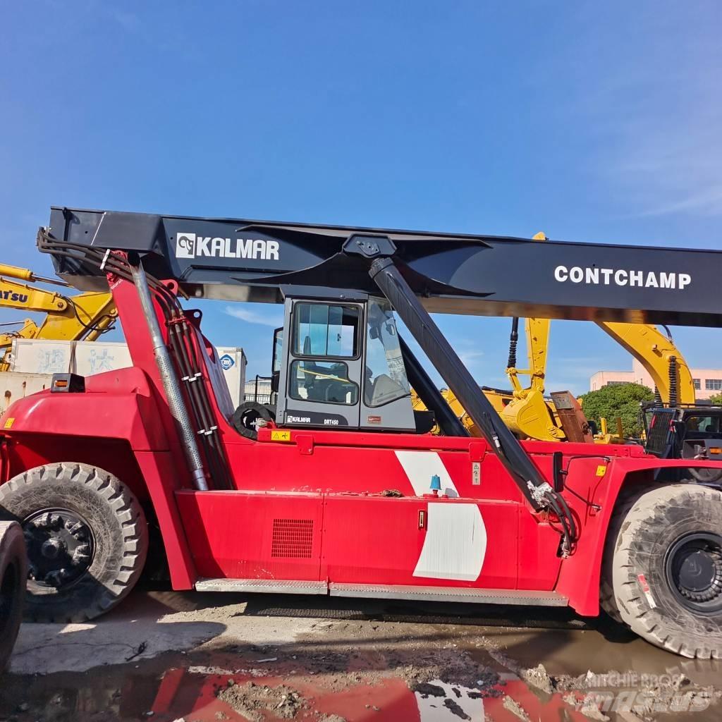 Kalmar DRF 450 リーチスタッカー