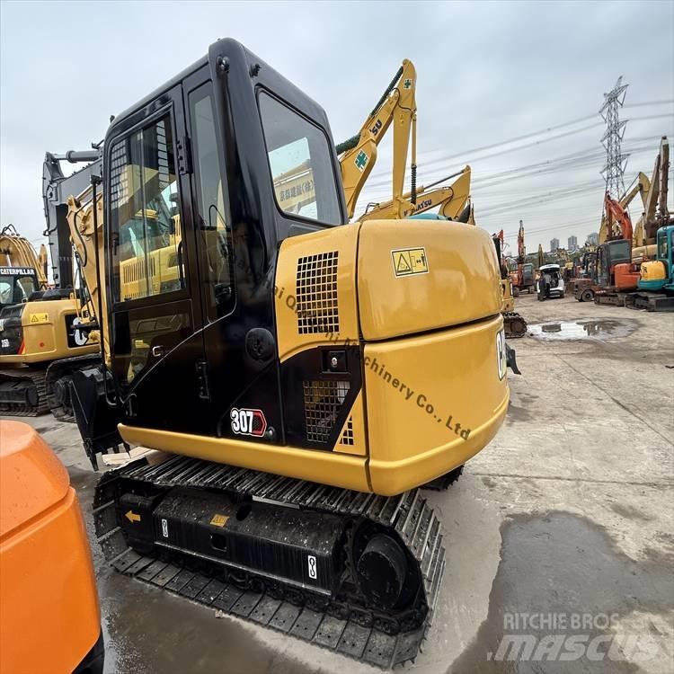 CAT 307D 大型油圧ショベル12t以上（パワーショベル・ユンボ）
