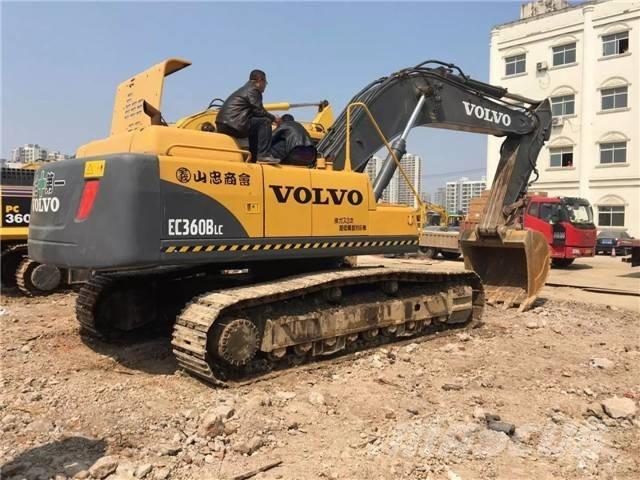 Volvo EC 360 B LC 大型油圧ショベル12t以上（パワーショベル・ユンボ）