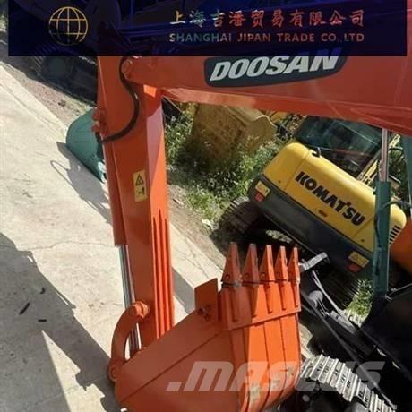 Doosan DX 60 大型油圧ショベル12t以上（パワーショベル・ユンボ）