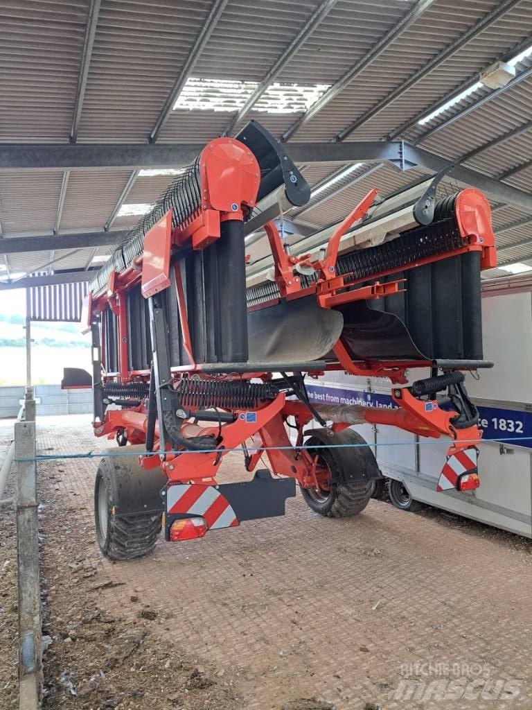 Kuhn Merge Maxx テッダー・テッダーレーキ