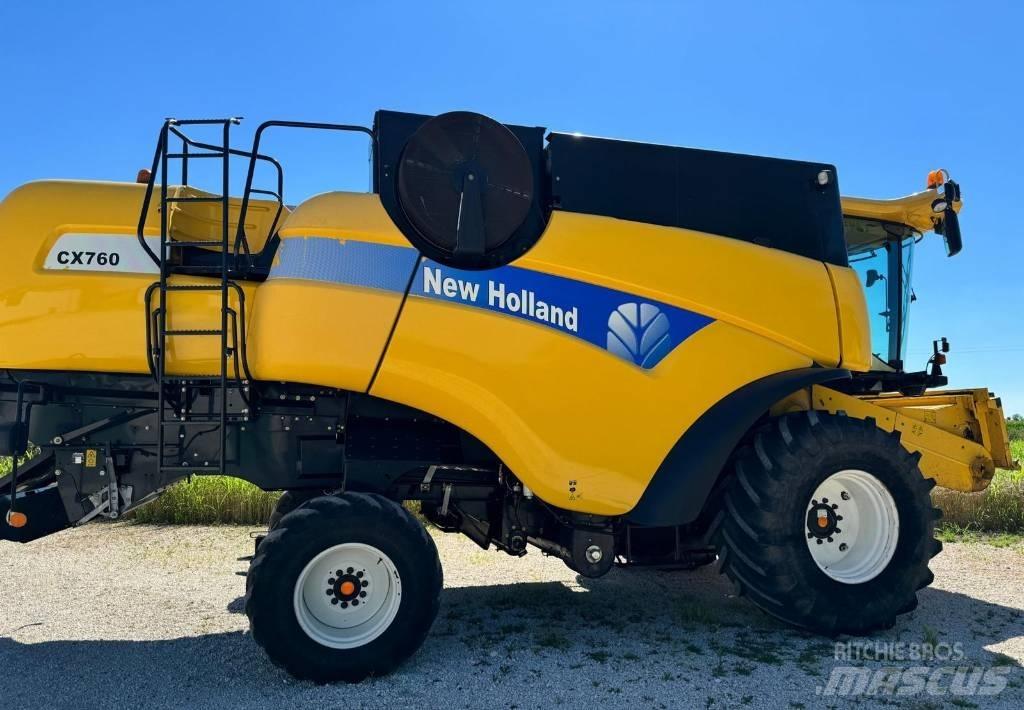 New Holland CX 760 コンバイン