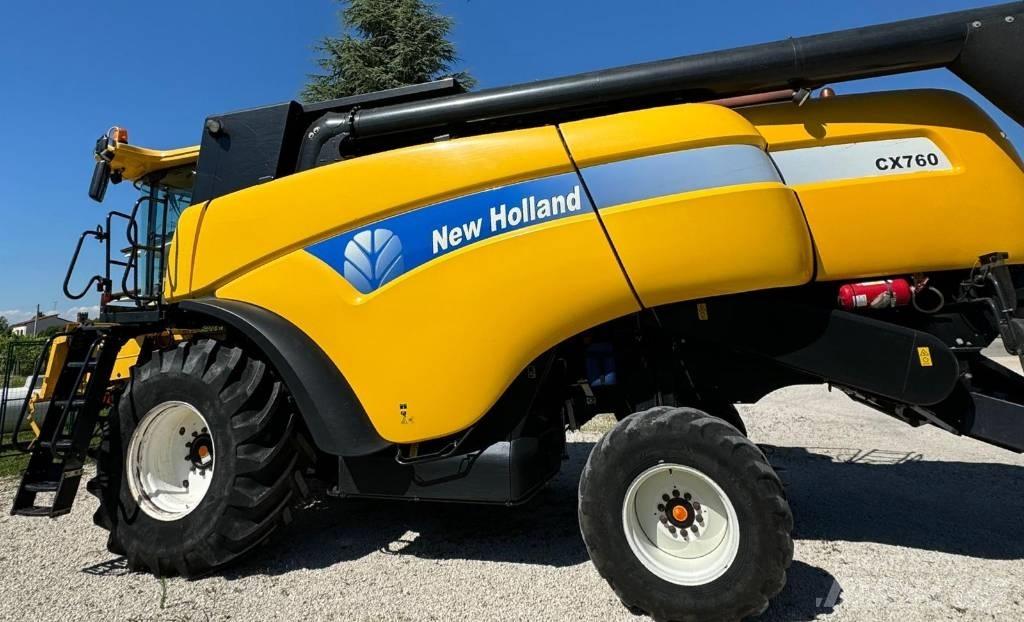 New Holland CX 760 コンバイン