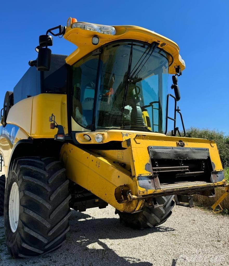 New Holland CX 760 コンバイン