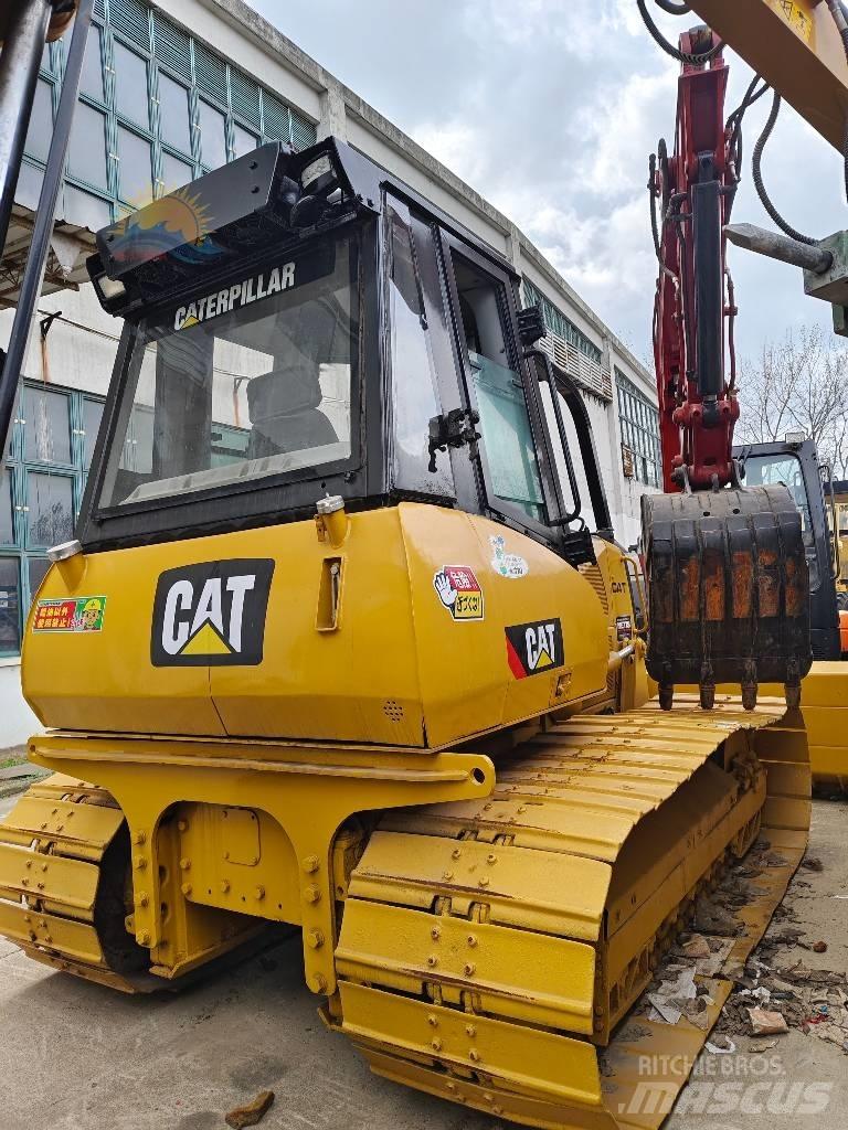 CAT D 5 K ブルドーザー