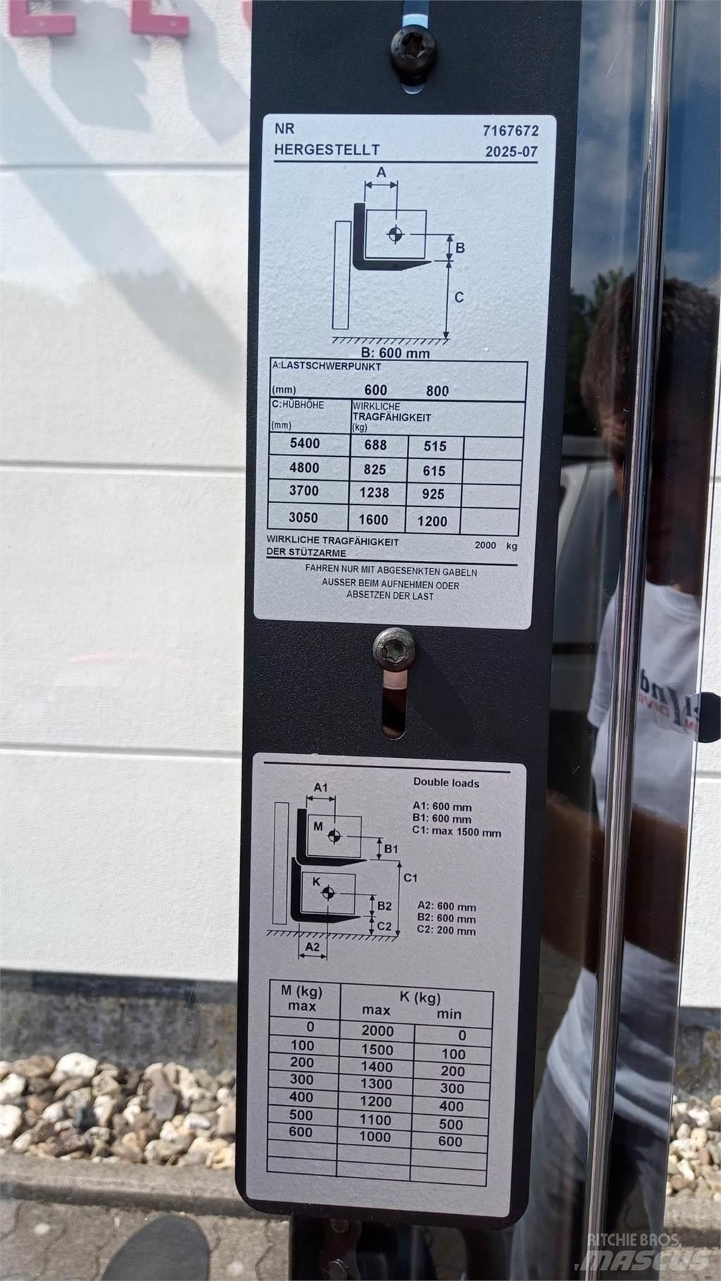 Toyota SWE160L ウォーキンフォークリフト