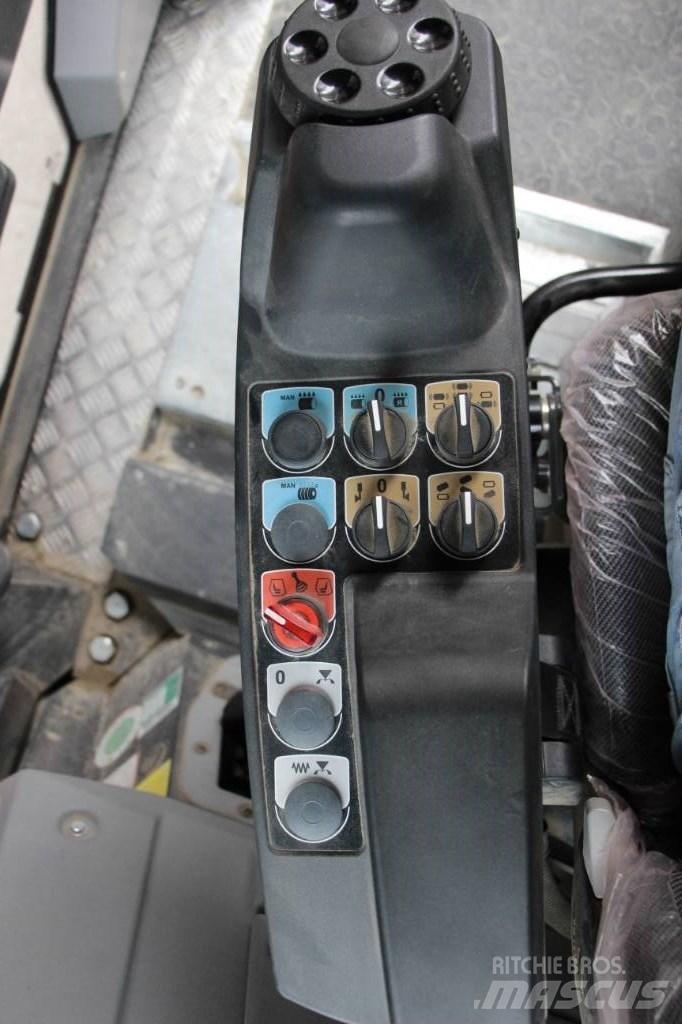 Ammann ARP 95 T4F タンデムローラ