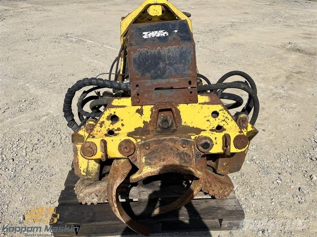 Timberjack 745 ハーベスタヘッド