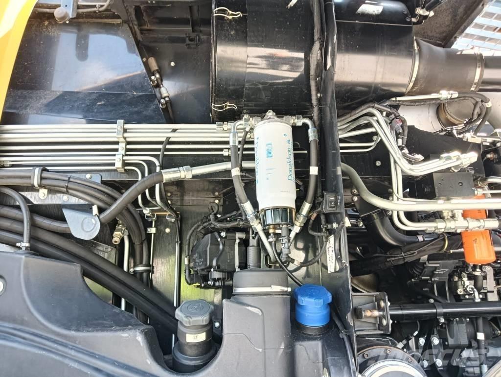 New Holland FR 650 自走式フォレージハーベスター