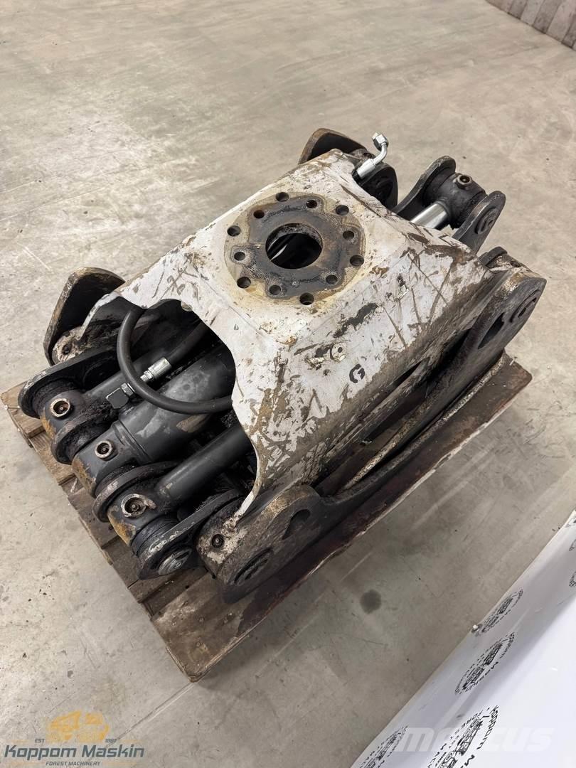 Valmet / Komatsu G36 グラップル