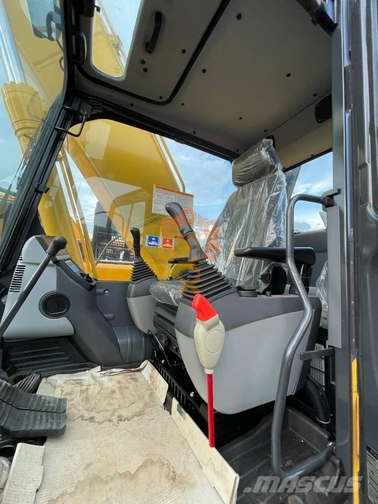 Komatsu PC 220 -8N1 大型油圧ショベル12t以上（パワーショベル・ユンボ）
