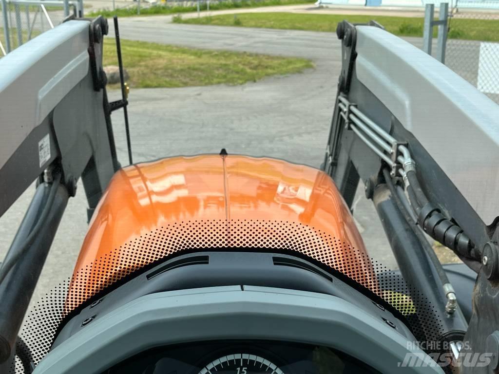 Valtra T174 トラクター