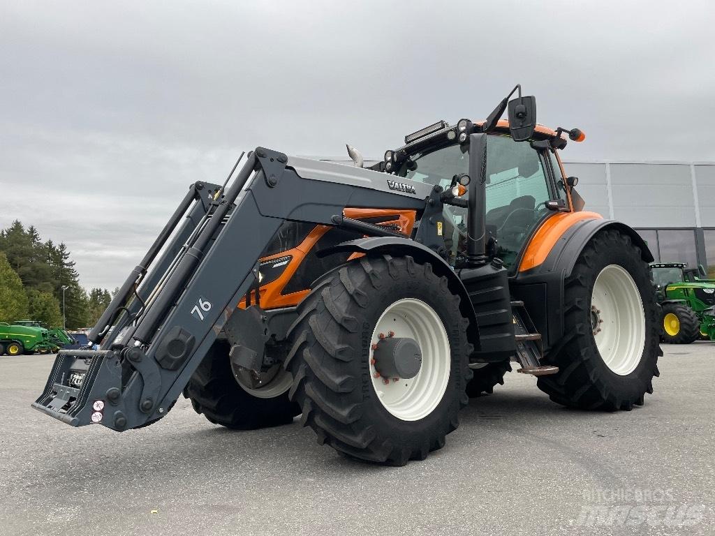 Valtra T174 トラクター