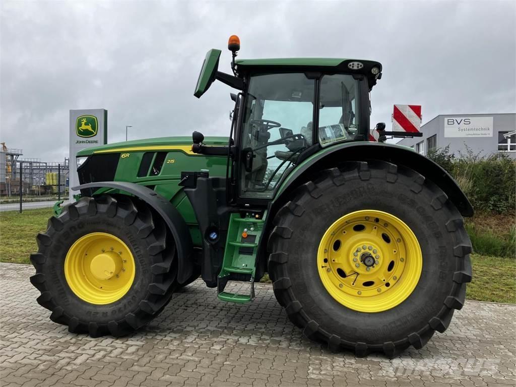 John Deere 6R 215 トラクター
