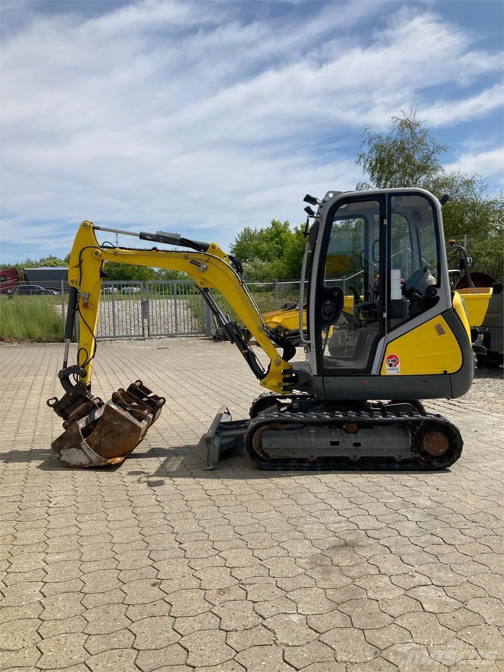 Wacker Neuson ET24 ミニ油圧ショベル 7t以下（ミニユンボ・ミニディガー）