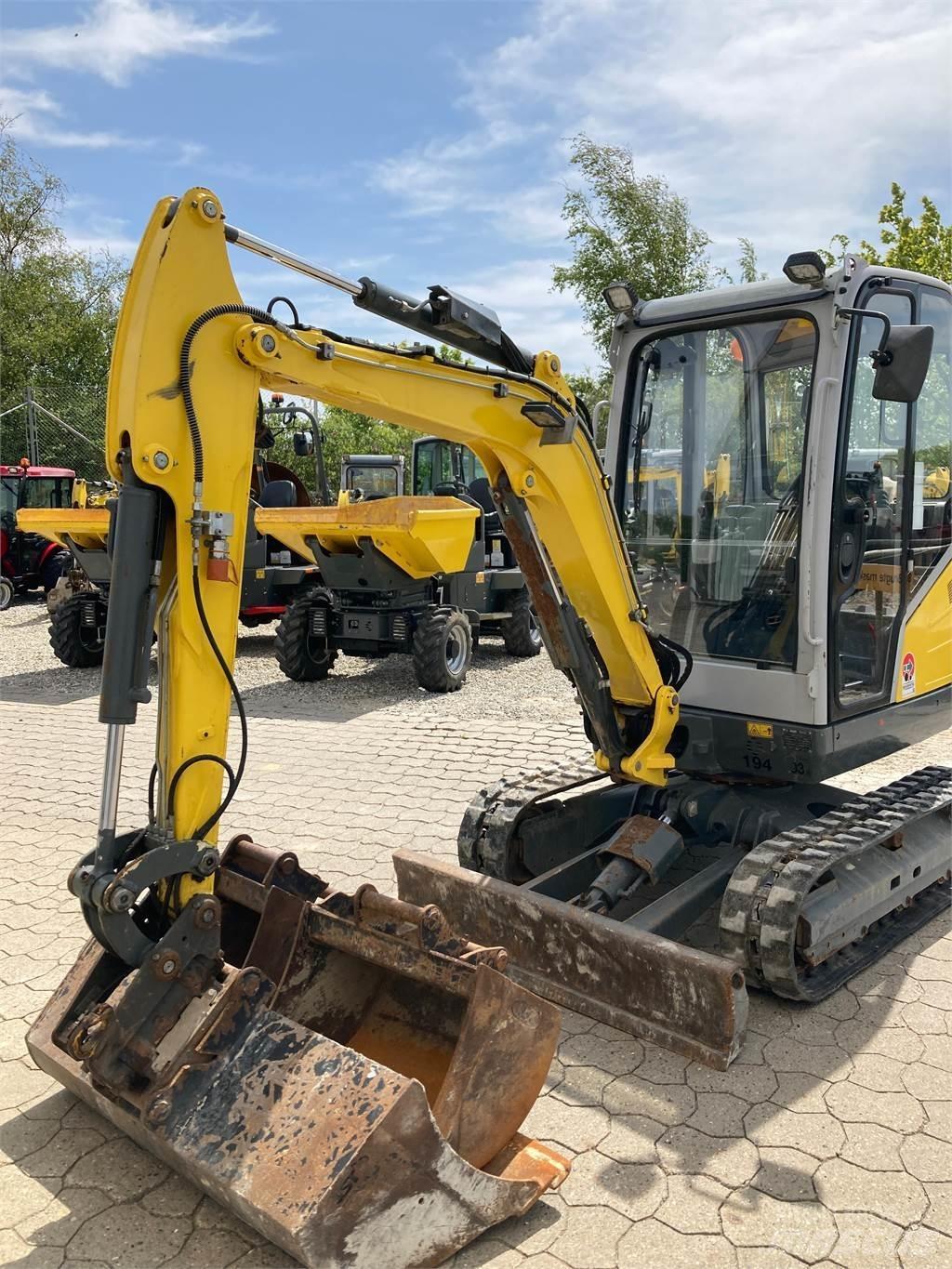 Wacker Neuson ET24 ミニ油圧ショベル 7t以下（ミニユンボ・ミニディガー）