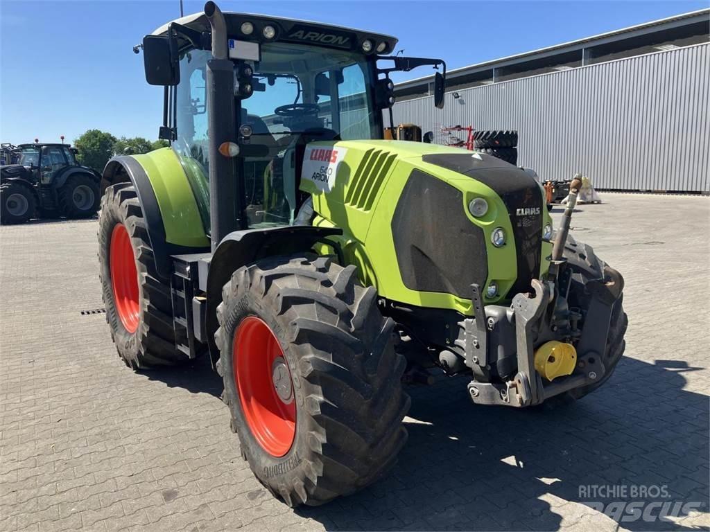 CLAAS Arion 640 トラクター