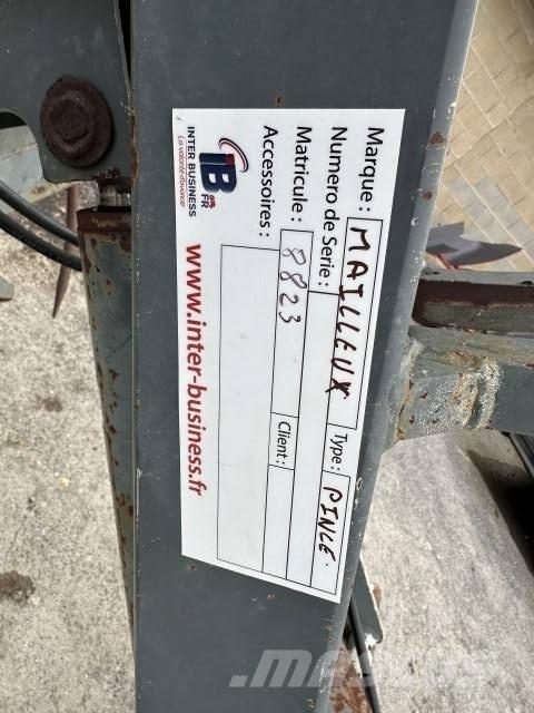 MAILLEUX MANIBALLE ベールクランプ
