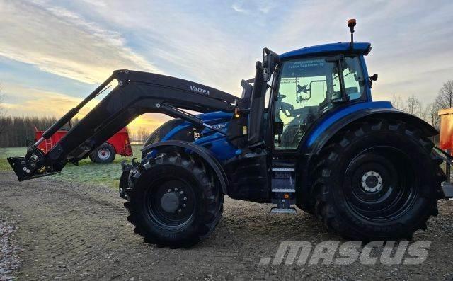 Valtra T175e Versu トラクター