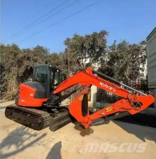 Kubota U 55-4 ミニ油圧ショベル 7t以下（ミニユンボ・ミニディガー）