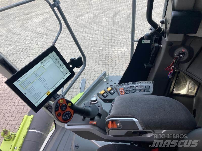 CLAAS LEXION 5400 コンバイン
