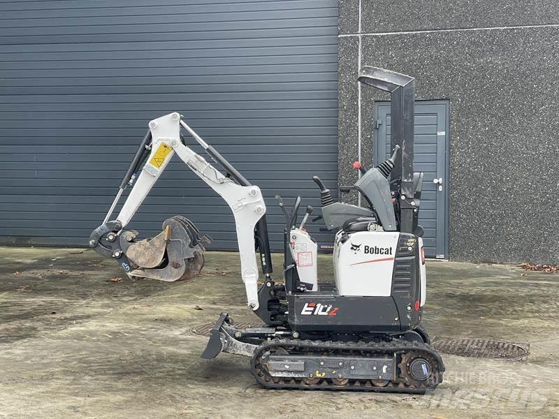 Bobcat E 10 Z ミニ油圧ショベル 7t以下（ミニユンボ・ミニディガー）