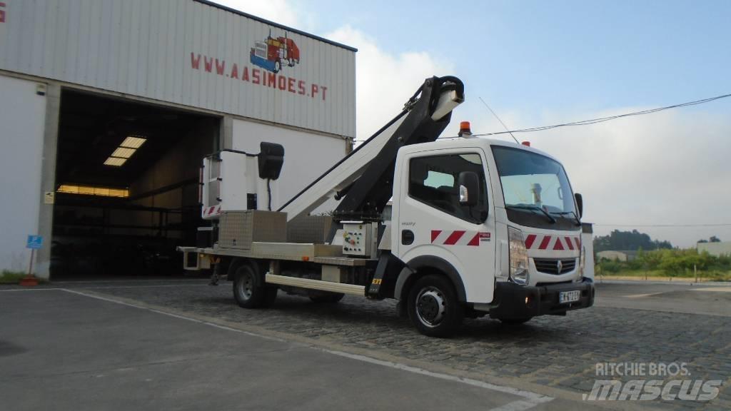 Renault Maxity トラック高所作業車