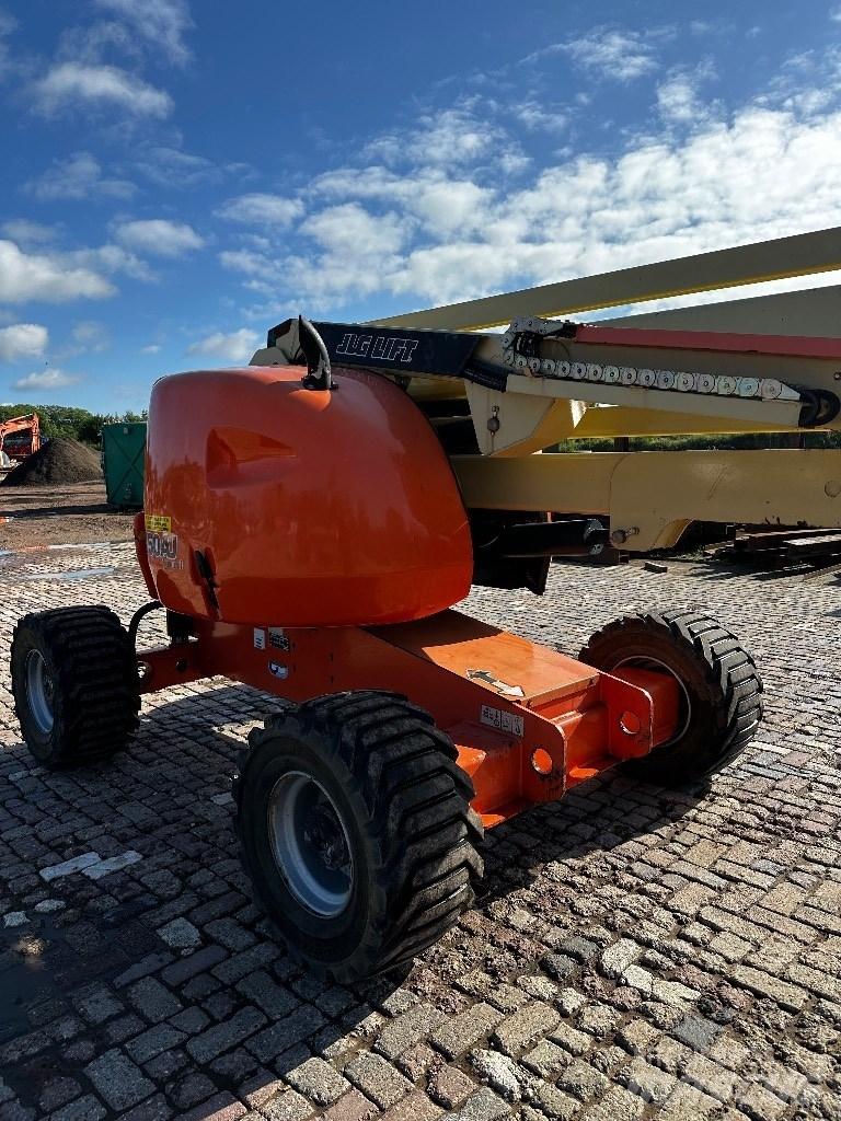 JLG 450 AJ II ブームリフト　屈伸型